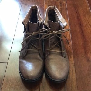 Steve Madden leather booties